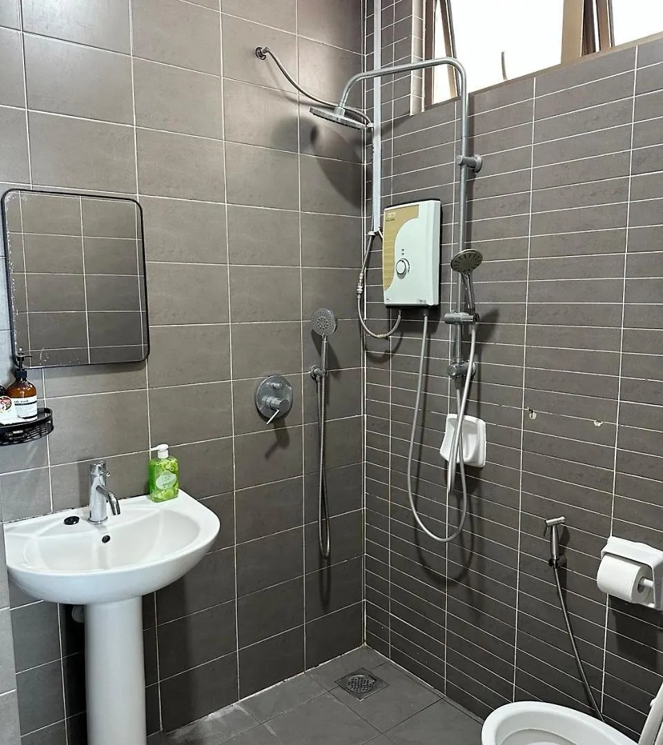 Appartamento Mount Austin Atarigame And Neflix 9Pax Balcony Palazio Johor Bahru